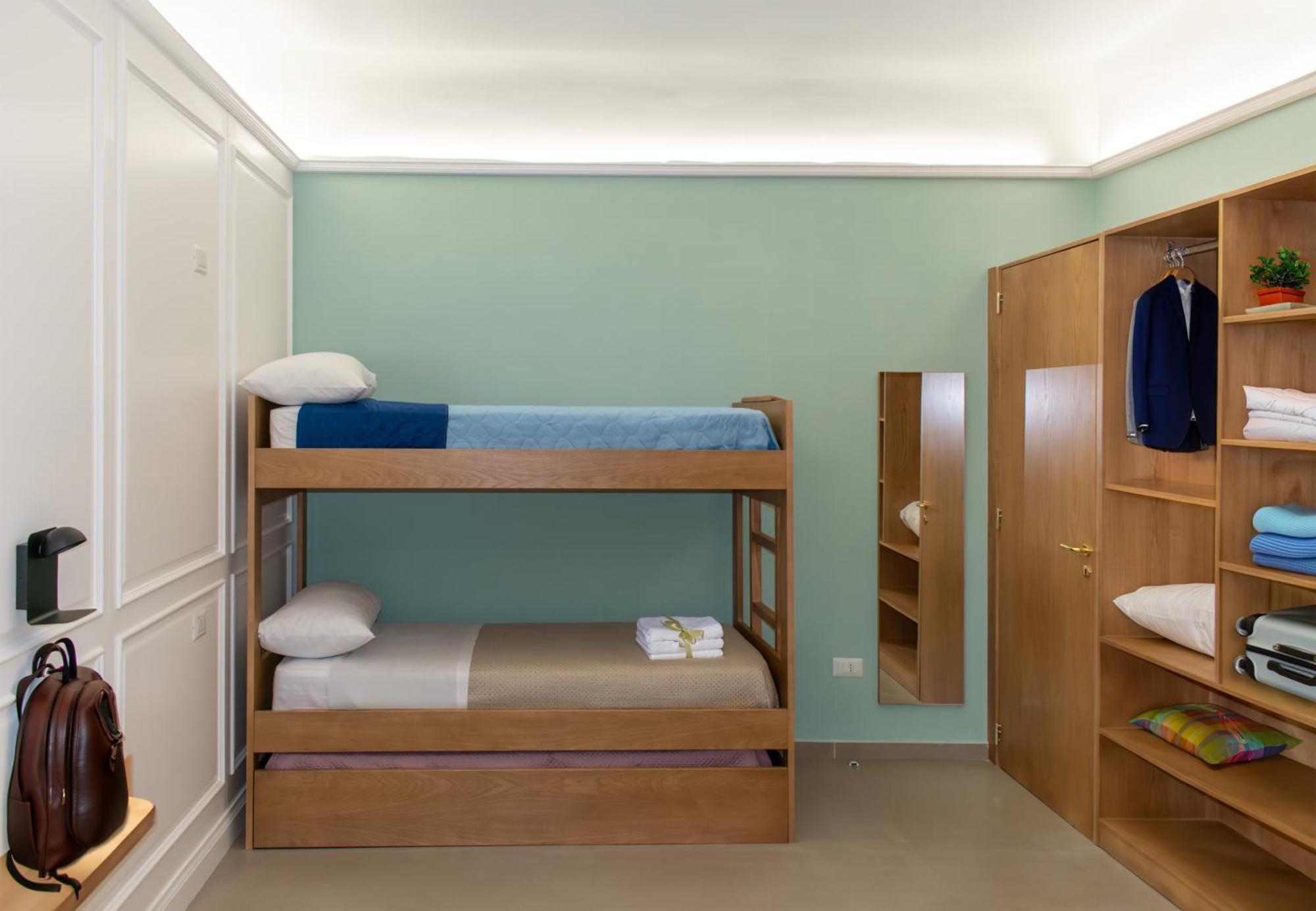 Relais Don Pedro De Toledo Hotel Наполи Екстериор снимка