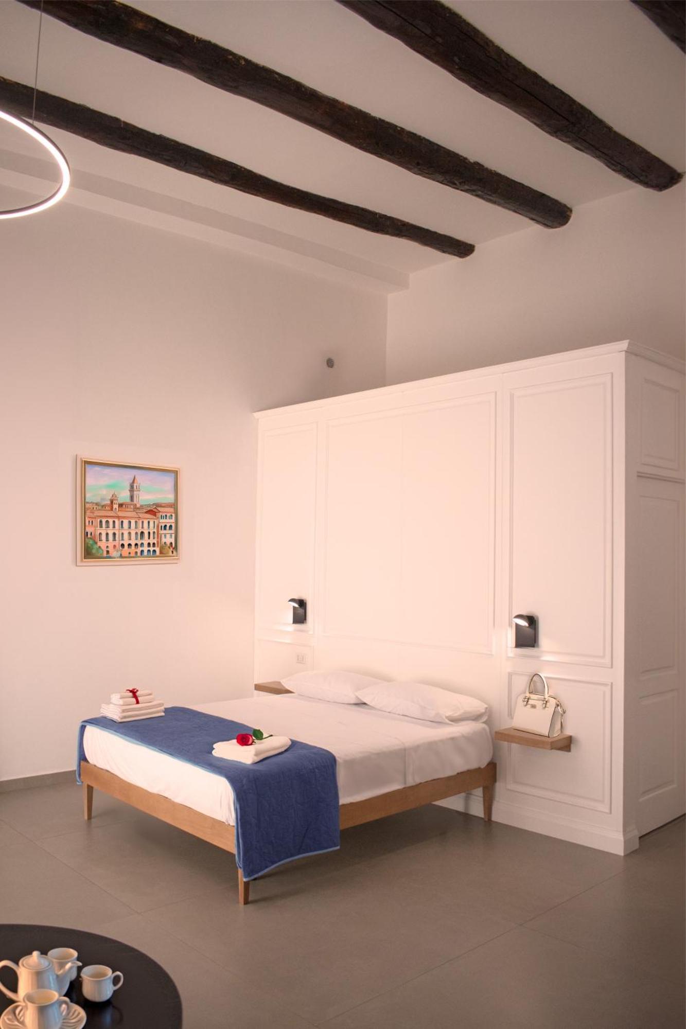 Relais Don Pedro De Toledo Hotel Наполи Екстериор снимка