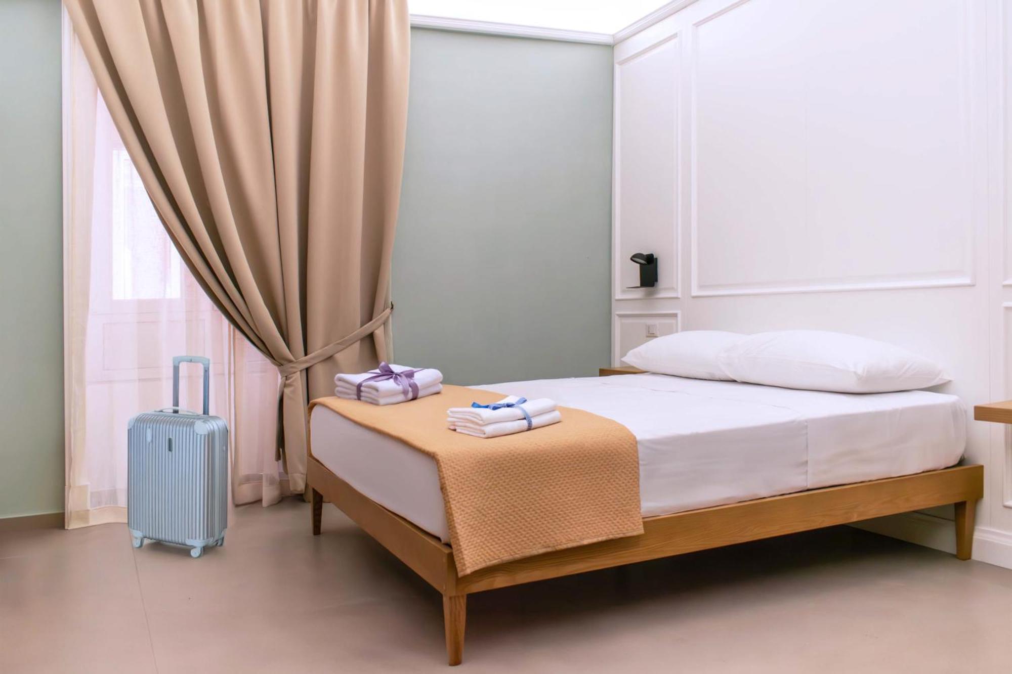 Relais Don Pedro De Toledo Hotel Наполи Екстериор снимка